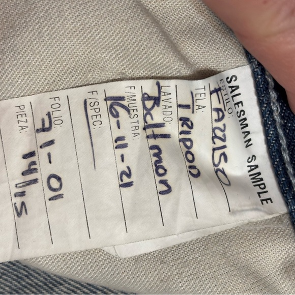 Pistola Women’s Cassie High Rise Jeans Blue Distressed Straight Size 26 NWT - Picture 9 of 11